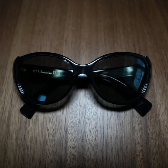 Dior | Accessories | Dior Summerset Sunglasses | Poshmark display picture 3